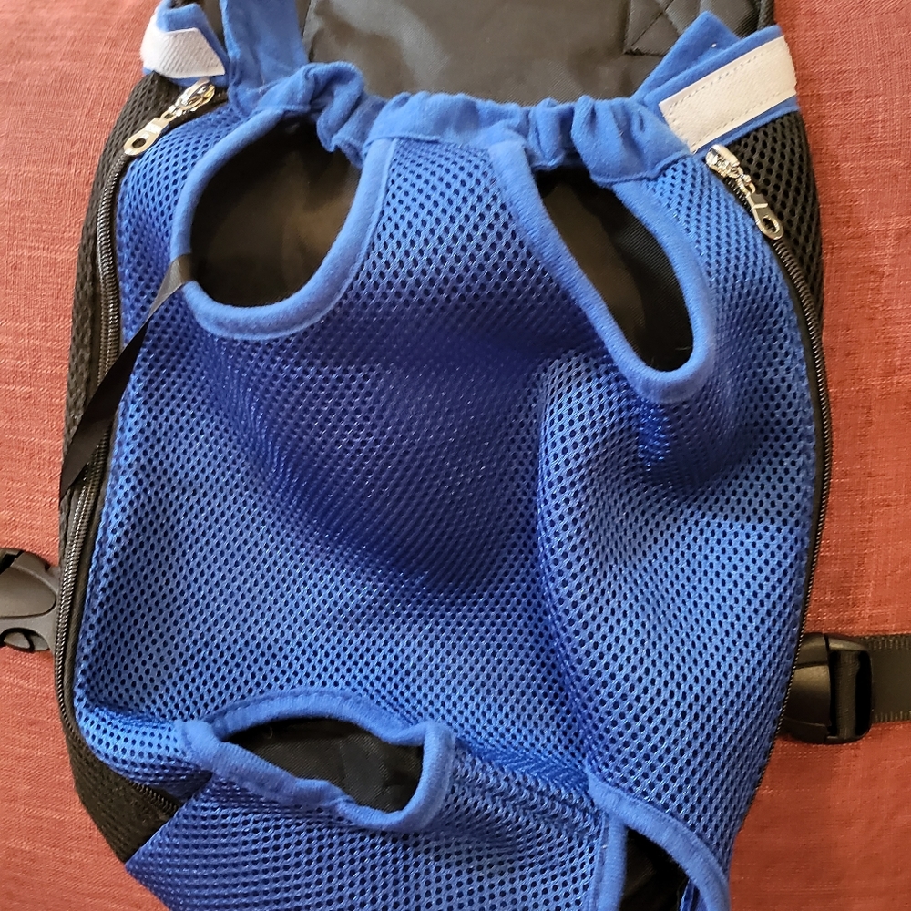 Pet carrier